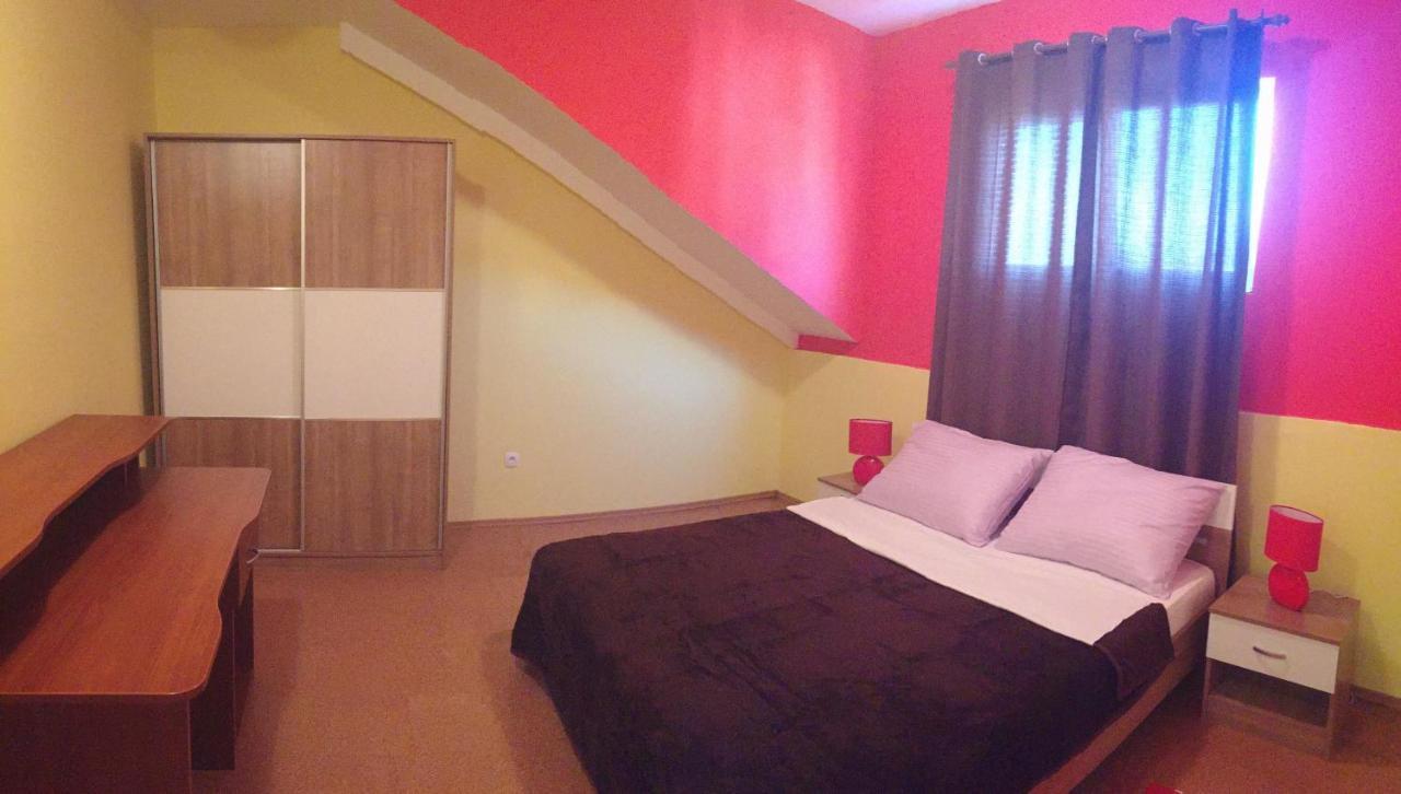Apartment Lela Mali Lošinj Buitenkant foto